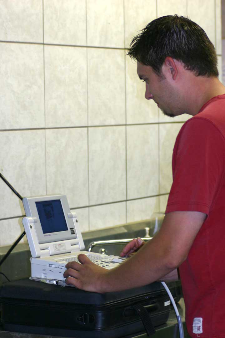 Adam works with the Ultrasound Machine